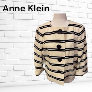 Anne Klein black and white jacket/blazer
